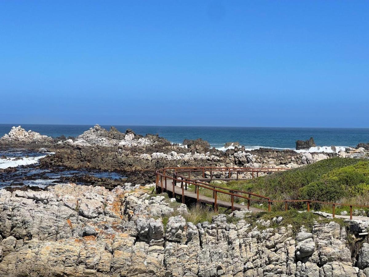 Footprints In Kleinmond酒店 外观 照片